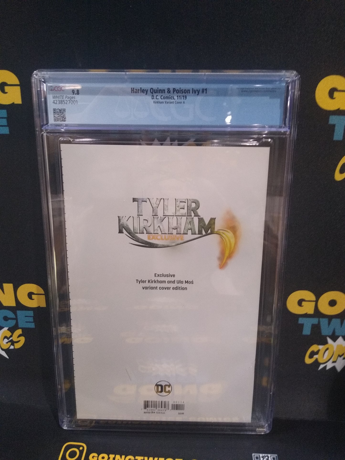 Harley Quinn & Poison Ivy DC Comic #1 Graded CGC 9.8
